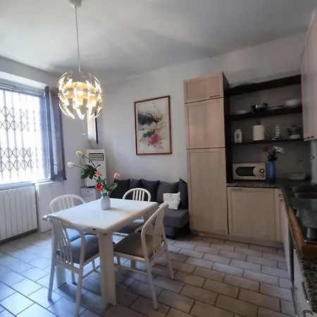 Apartment Isola Di Chinatown Bilocale Storico Nel Cuore Di Milano, Comfort E Stile Autentico Con 3 Letti Extra Large Milan