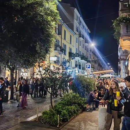 Isola Di Chinatown Bilocale Storico Nel Cuore Di Milano, Comfort E Stile Autentico Con 3 Letti Extra Large * Milan