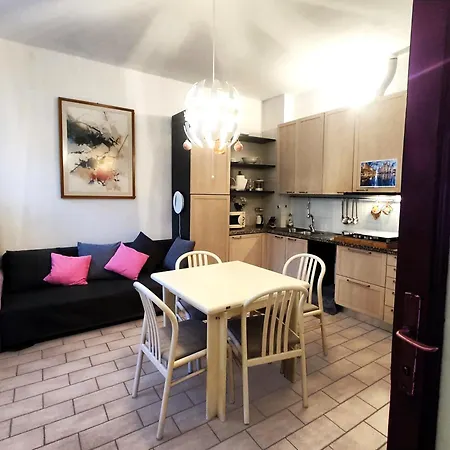 Isola Di Chinatown Bilocale Storico Nel Cuore Di Milano, Comfort E Stile Autentico Con 3 Letti Extra Large