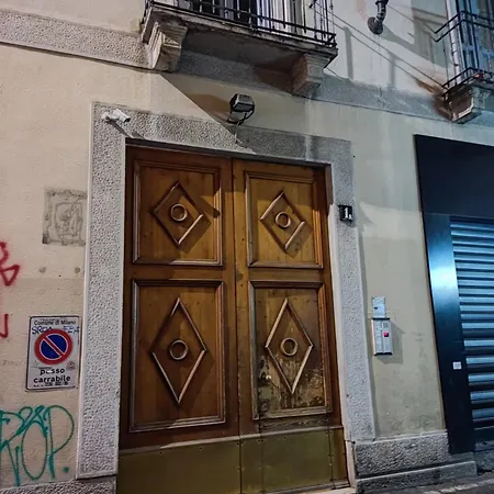 Isola Di Chinatown Bilocale Storico Nel Cuore Di Milano, Comfort E Stile Autentico Con 3 Letti Extra Large *