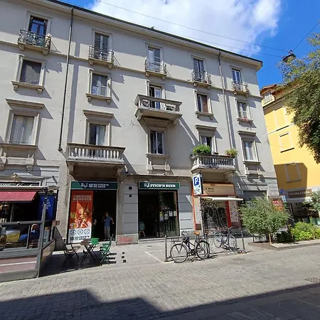 Apartment Isola Di Chinatown Bilocale Storico Nel Cuore Di Milano, Comfort E Stile Autentico Con 3 Letti Extra Large Milan